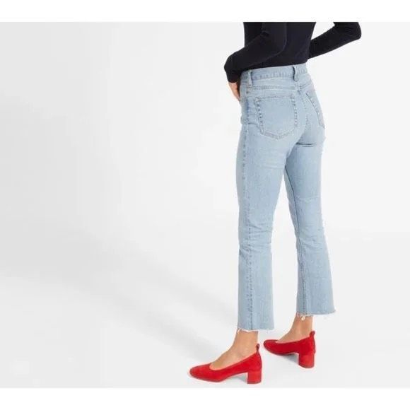Everlane Womens Light Faded Blue Raw Hem Straight Leg Kick Crop Denim Jeans Size - Picture 2 of 12